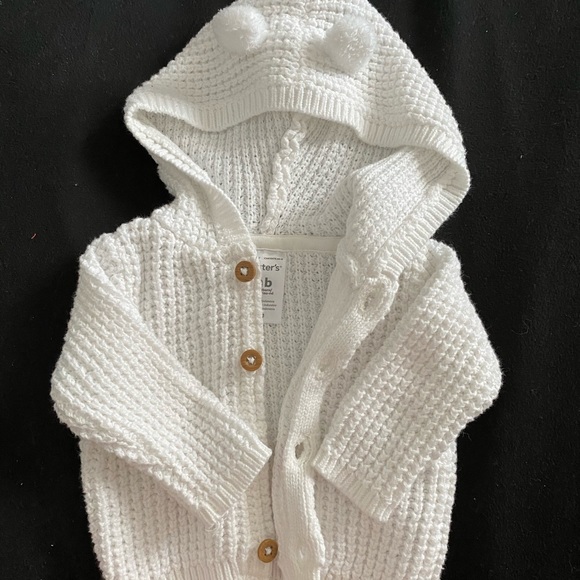 Baby sweater - Picture 1 of 3